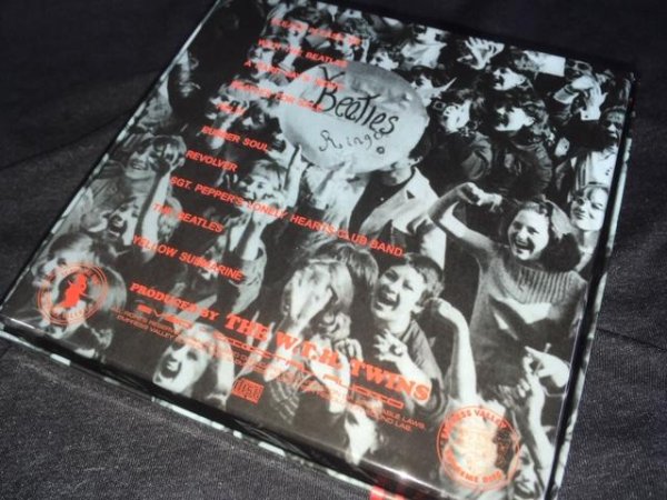 Photo2: THE BEATLES - ORIGINAL MONO RECORD BOX 6CD  [Empress Valley] (2)