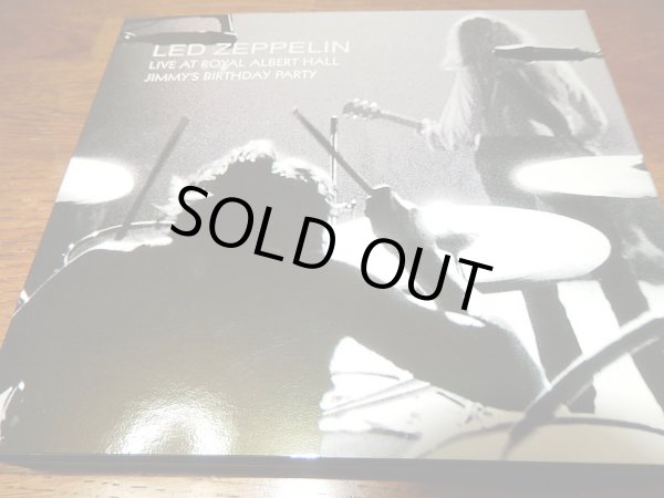 Photo4: LED ZEPPELIN - LIVE AT ROYAL ALBERT HALL 4CD 1st EDITION MEGA RARE!!!  [EMPRESS VALLEY] ★★★STOCK ITEM / OUT OF PRINT ★★★ (4)