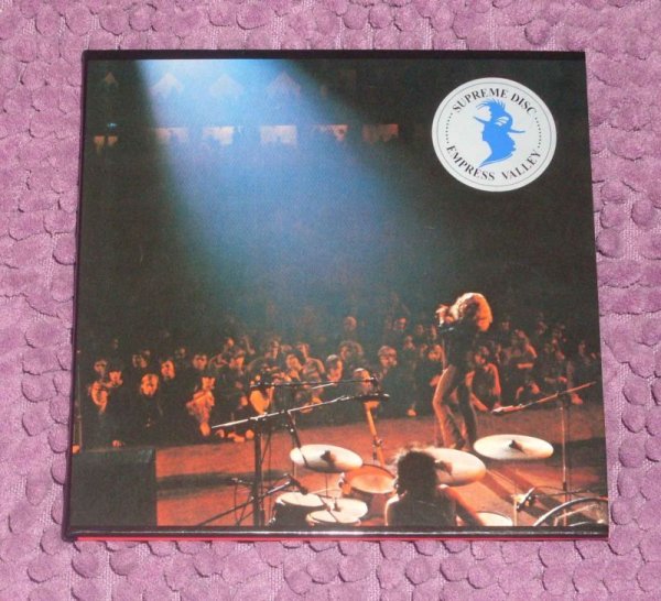 Photo1: LED ZEPPELIN - WORLD CHAMPION DRUMMER! 2CD [EMPRESS VALLEY] ★★★STOCK ITEM / OUT OF PRINT ★★★ (1)
