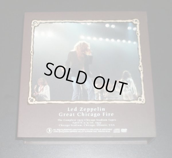 Photo2: LED ZEPPELIN - GREAT CHICAGO FIRE 9CD + DVD BOX 1st EDITION [EMPRESS VALLEY] ★★★STOCK ITEM / OUT OF PRINT / MEGA RARE★★★ (2)