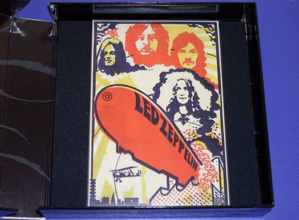 Photo3: LED ZEPPELIN - BLACK VELVET 4CD 2nd EDITION BOX [EMPRESS VALLEY] ★★★STOCK ITEM / OUT OF PRINT / VERY RARE★★★ (3)