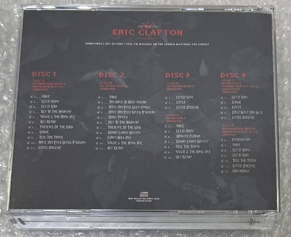 Photo2: ERIC CLAPTON - UNDERCOVER 4CD 1st Edition Tour Book [MID VALLEY] ★★★STOCK ITEM / OUT OF PRINT / VERY RARE MUST HAVE★★★ (2)