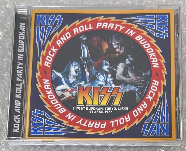 Photo1: KISS - ROCK AND ROLL PARTY IN BUDOKAN CD [Speak-Ezy]  ★★★STOCK ITEM / OUT OF PRINT / RARE / LAST CHANCE★★★ (1)