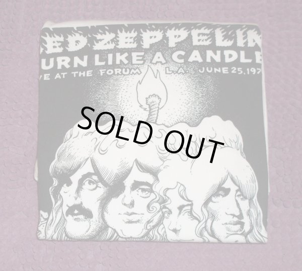 Photo3: LED ZEPPELIN -BURN LIKE A CANDLE  5CD LIMITED PILLOW EDITION 100 COPIES ONLY W/ T-SHIRT [EMPRESS VALLEY] ★★★STOCK ITEM / OUT OF PRINT / VERY RARE★★★ (3)