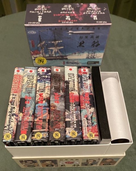 Photo4: LED ZEPPELIN - KUROFUNE - HOW THE EAST WAS WON - GUITARIST PAGE！BOX B 17CD LIMITED 100 COPIES ONLY [TARANTURA] ★★★STOCK ITEM / OUT OF PRINT / VERY RARE / LAST ONE★★★ (4)