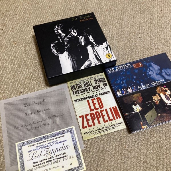 Photo3: LED ZEPPELIN - FEELIN’ GROOVY 4CD BOX LIMITED 200 COPIES ONLY!!! [EMPRESS VALLEY] ★★★STOCK ITEM / OUT OF PRINT★★★ (3)