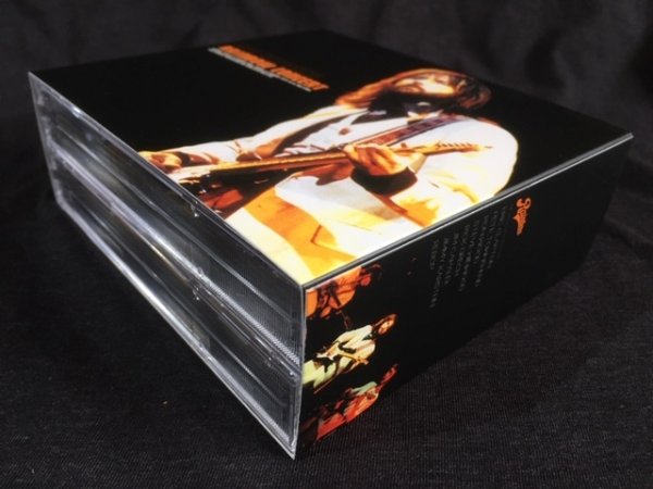 Photo7: ERIC CLAPTON - ERIC CLAPTON'S RAINBOW CONCERT 8CD TYPE A [MID VALLEY]  ★★★STOCK ITEM / OUT OF PRINT / VERY RARE★★★ (7)