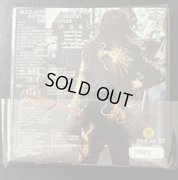 Photo2: LED ZEPPELIN - DAZE ON THE GREEN 6CD BOX B LIMITED 77 COPIES ONLY [TARANTURA] ★★★STOCK ITEM / OUT OF PRINT / VERY RARE★★★ (2)