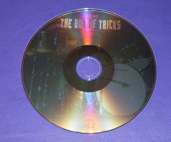 Photo3: LED ZEPPELIN - THE BOX OF TRICKS CD 2nd EDITION  [TARANTURA] ★★★STOCK ITEM / OUT OF PRINT / VERY RARE★★★ (3)