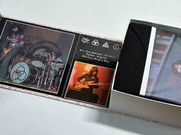Photo4: LED ZEPPELIN - EMPIRE STRIKES BACK 3CD BOX W/ T-SHIRT LIMITED 150 COPIES ONLY! [TARANTURA] ★★★STOCK ITEM / OUT OF PRINT / VERY RARE★★★ (4)