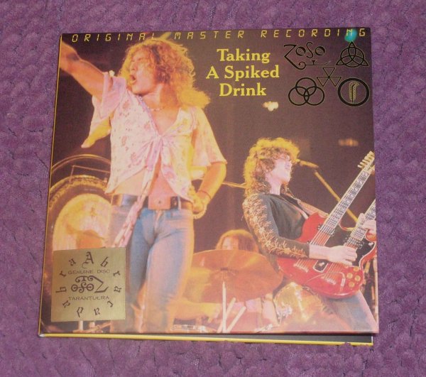 Photo1: LED ZEPPELIN - TAKING A SPIKED DRINK 2CD JACKET B  ROBERT PLANT [TARANTURA] ★★★STOCK ITEM / OUT OF PRINT / VERY RARE★★★ (1)