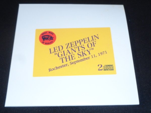 Photo1: LED ZEPPELIN - GIANTS OF THE SKY 2CD  [TARANTURA] ★★★STOCK ITEM / OUT OF PRINT / MEGA RARE★★★ (1)