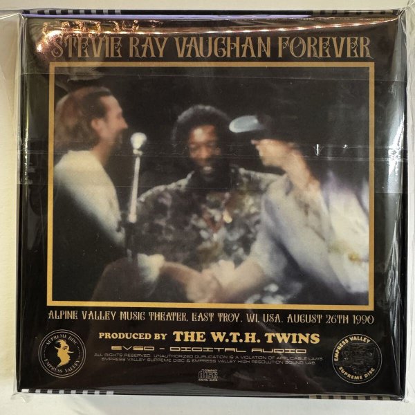 Photo2: STEVIE RAY VAUGHAN / ERIC CLAPTON - THE LAST THUNDER BEFORE DAWN 3CD BOX + BOOKLET [EMPRESS VALLEY] (2)