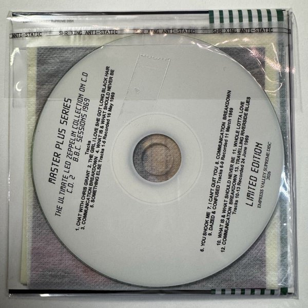Photo2: LED ZEPPELIN -  EARLY DAZE - EARLY DAYS CD + BONUS CDR PROFESSOR STONED DEMIX [EMPRESS VALLEY] Limited Edition Flower Obi Version (2)