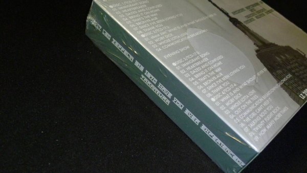Photo3: LED ZEPPELIN - HAVE YOU EXPERIENCED ？4CD BOX ACROBAT EDITION LIMITED 75 COPIES ONLY  [TARANTURA] ★★★STOCK ITEM / OUT OF PRINT / SUPER MEGA RARE★★★ (3)