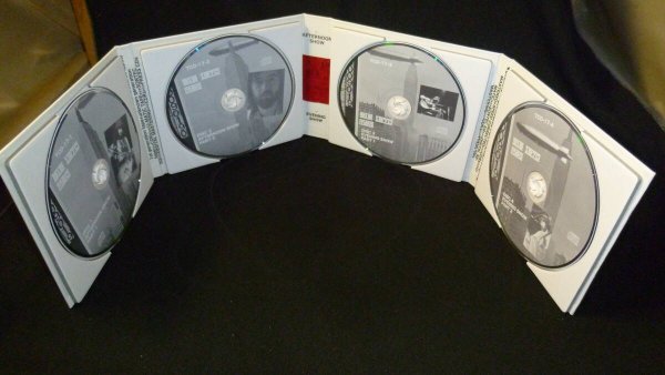 Photo5: LED ZEPPELIN - HAVE YOU EXPERIENCED ？4CD BOX ACROBAT EDITION LIMITED 75 COPIES ONLY  [TARANTURA] ★★★STOCK ITEM / OUT OF PRINT / SUPER MEGA RARE★★★ (5)