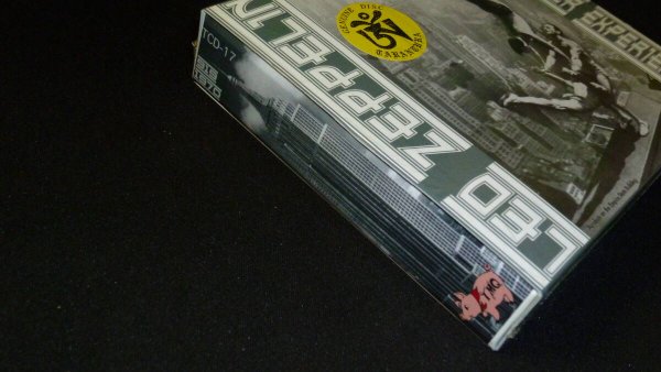 Photo2: LED ZEPPELIN - HAVE YOU EXPERIENCED ？4CD BOX ACROBAT EDITION LIMITED 75 COPIES ONLY  [TARANTURA] ★★★STOCK ITEM / OUT OF PRINT / SUPER MEGA RARE★★★ (2)