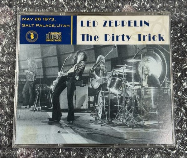 Photo2: LED ZEPPELIN - HEAVY MACHINERY / THE DIRTY TRICK 4CD [EMPRESS VALLEY] ★★★STOCK ITEM / OUT OF PRINT / VERY RARE★★★ (2)